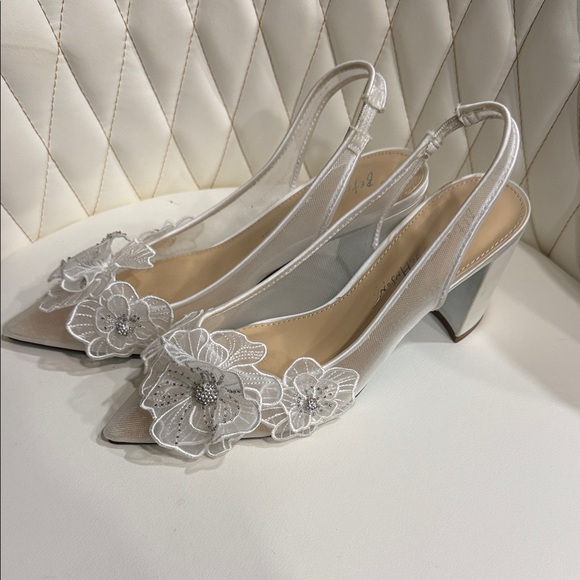 Betsey Johnson Silver Floral Slingback Heels - Picture 2 of 8